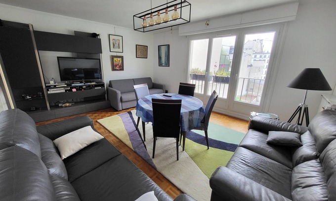 Bonne-Nouvelle Apartment | 1 Bedroom Apartment in Paris