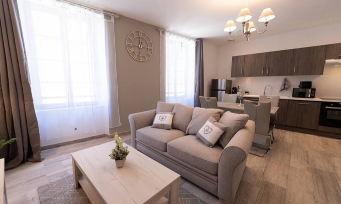 Riez Apartment | 1 Bedroom Apartment In Riez