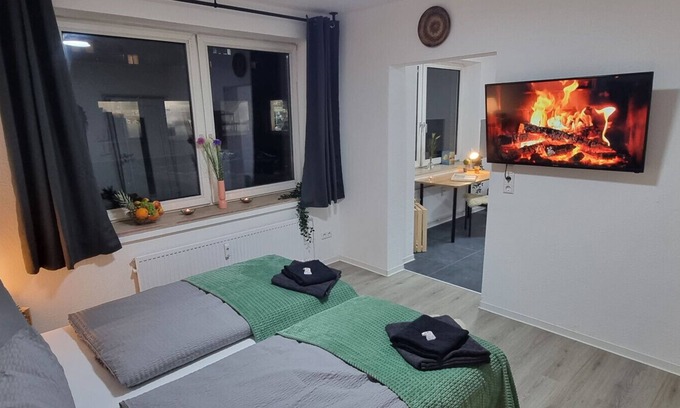 Mitte Apartment | 1-Bedroom Apartment near Steintor & Goethestraße