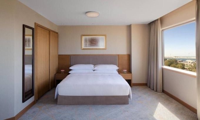 Deira Hotel | 1 Bedroom Apartment Near Gold Souk Metro BY E R