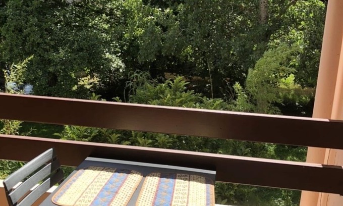 Pont-Aven Apartment | 1-bedroom apartment overlooking the river Aven and the Bois d'Amour