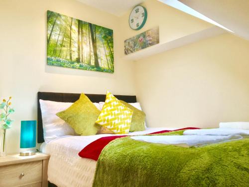 Cranbrook Apartment | 1 Bedroom Apartment, Reception ,Kitchenette, Private Bathroom
