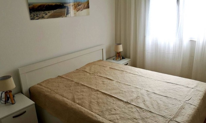 Podmaine Apartment | 1-bedroom apartment witha park view "Podmaine 18"