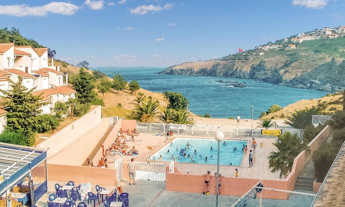Homps Apartment | 1 bedroom awesome apartment in Cerbere