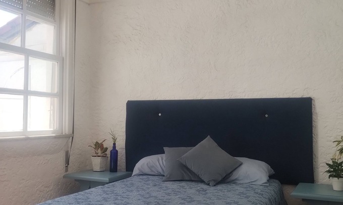 Gloria Apartment | 1 Bedroom Apartment with Living Room and Spacious Balcony in Lapa