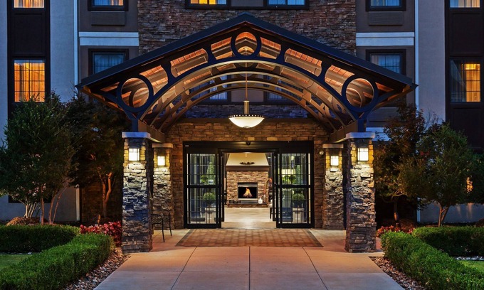 South Tulsa Condo | 1 Bedroom | Free Breakfast + Fitness Center