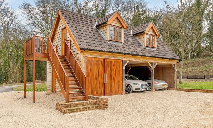 Alderbury Cottage | 1 bedroom accommodation in Near The New Forest
