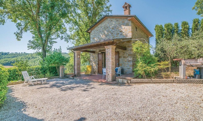 Monterchi House | 1 bedroom gorgeous home in Monterchi AR