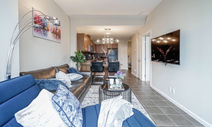 Victoria Park Condo | 1 bedroom high floor condo with beautiful downtown view