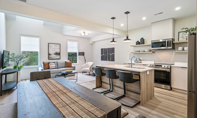 St. Davids Apartment | 1 Bedroom Luxurious Apartment in Niagara