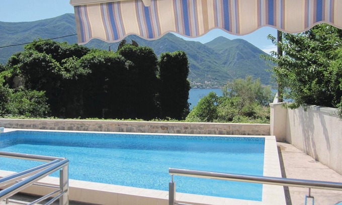 Dobrota Apartment | 1 bedroom nice apartment in Kotor