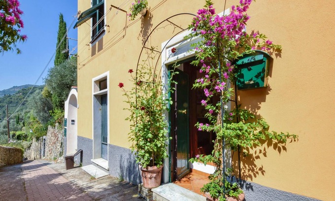 Pieve Ligure House | 1 bedroom nice home in Pieve Ligure