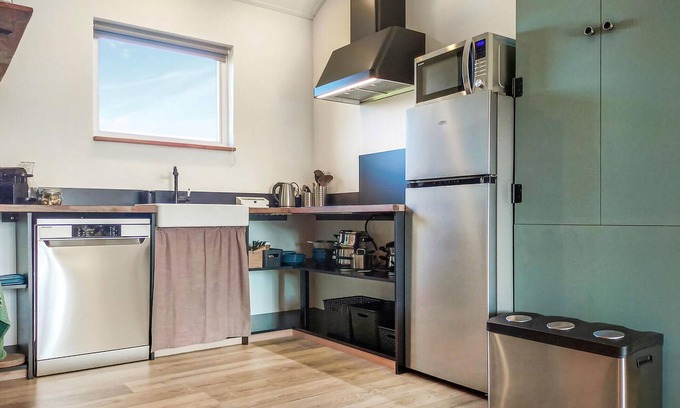 Grashoek House | 1 bedroom nice home in Grashoek