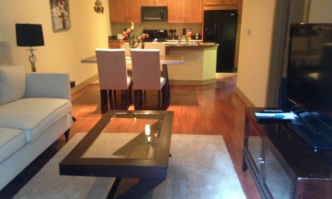 Houston Apartment | 1 Bedroom - Residential Apartment - 2660 Augusta Dr, Houston, TX 77057