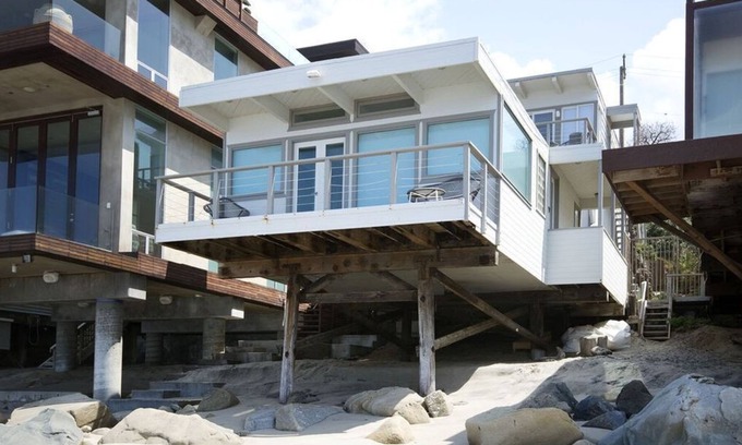 Malibu Apartment | 1 Bedroom Single family L-(455962) by Houzlet