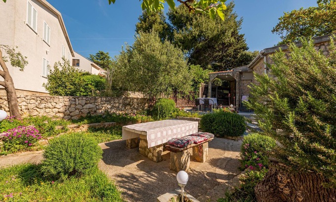 Potocnica House | 1 bedroom stunning home in Potocnica