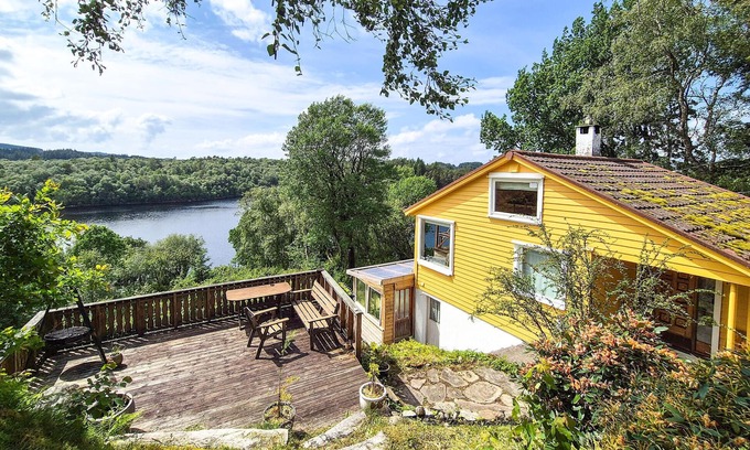 Haugesund House | 1 bedroom stunning home in Haugesund