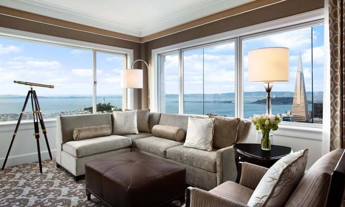 Nob Hill House | 1-Bedroom Suite at a 5⭐️ Hotel