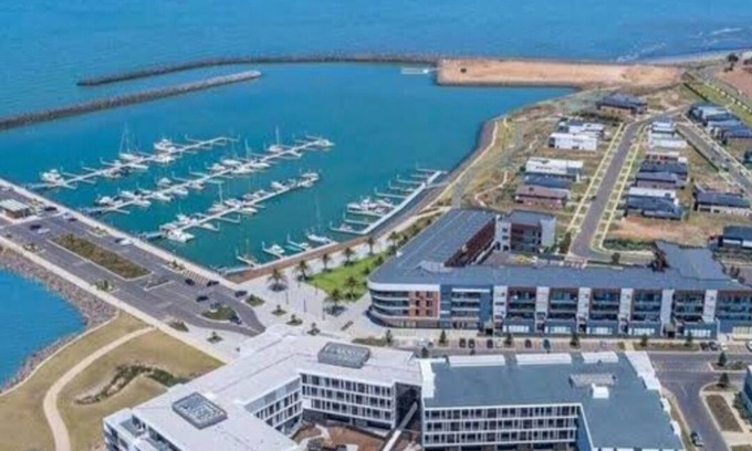 Werribee South House | 1 bedroom Waterfront/beach front accommodation Wyndham Harbour Werribee South