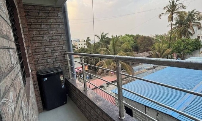 Pune Bed & Breakfast | 1 bhk comfy stay 201