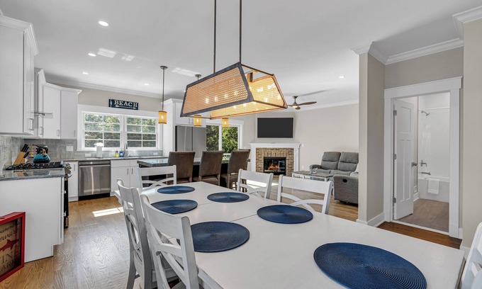 Ortley Beach House | 1 Block 2 Beach, Steps to Town, Linens/towels incl