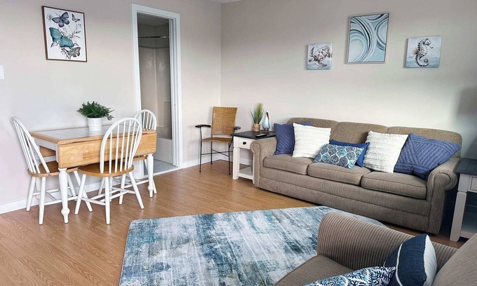 North End Apartment | 1 BR/1 BA Penthouse Suite - 1 Block to Beach/Boards/Fun