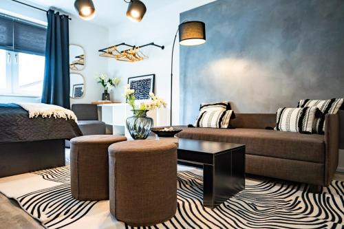 Wiesbaden Apartment | 1 BR Apartment - ZENTRAL - BUSINESS - WIFI - KÜCHE - NETFLIX - PARKHAUS