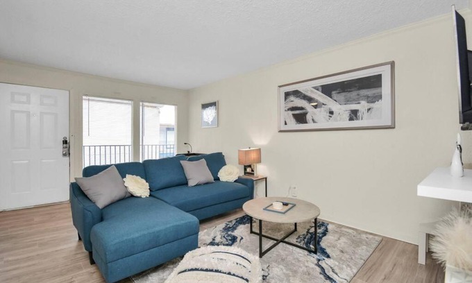The Galleria Apartment | 1-BR Stellar Stay #7 at The Galleria