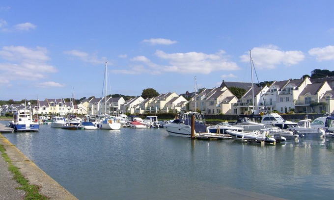 Dinas Cottage | 1 Dinas Cottages