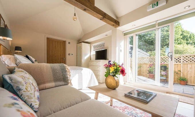 Brampton Apartment | 1 Ley's Corner, Brampton