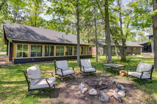 Breezy Point House | 1 Mi to Beach and Lake Breezy Point Cabin with Yard!