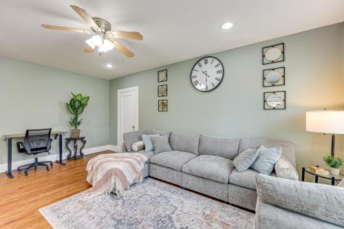 Uptown Apartment | 1 Mi to San Antonio Zoo Olmos Park Apt!