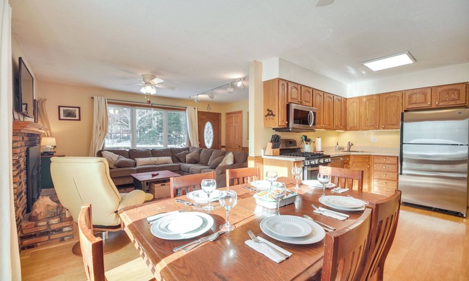 Waitsfield House | 1 Mi to Sugarbush Resort: Dog-Friendly Home!