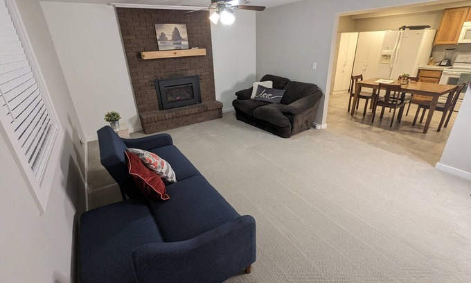 Logan House | ~1 mi to USU and Logan/Green Canyons. Licensed w/Logan City.