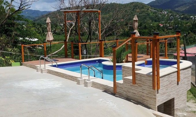Marigot Bay Apartment | 1 Modern A/C apartment with pool. Walking distance from beach, shop & restaurant