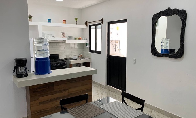 Tlaltenango Apartment | 1-Cómodo departamento en el centro de la ciudad.