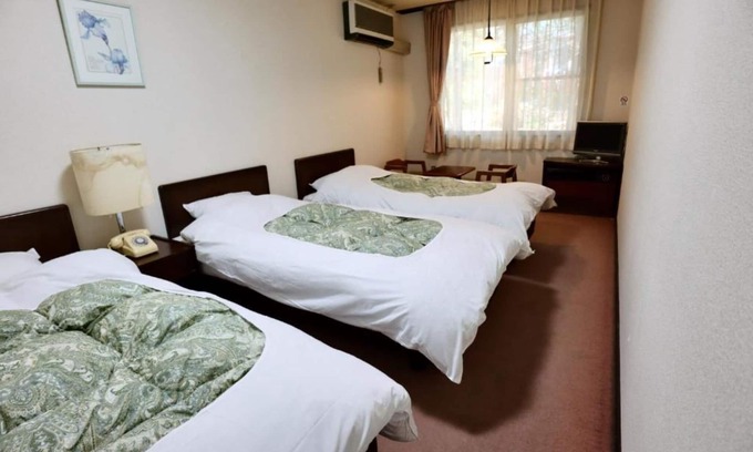 Iida Hotel | 1 night with breakfast Triple room with bathroom/Kitaazumi-gun Nagano