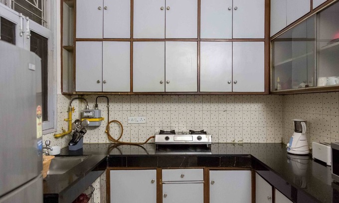 Kharera Bed & Breakfast | 1 Private Room In 3 Room Bnb In Hauz Khas in Center Delhi