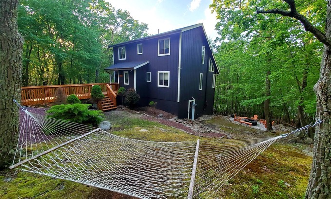Bushkill House | #1 Rated Poconos Retreat Near Bushkill Falls – Game Room, Deck, Fire Pit & More!