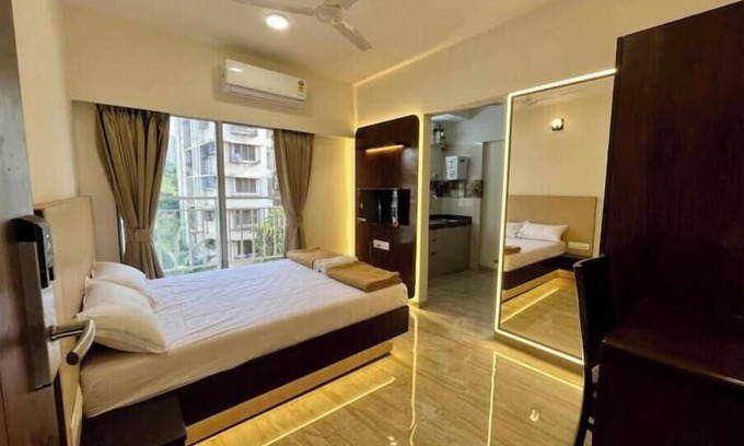 Kandivali East Apartment | 1 Room Kitchen near Mindspace