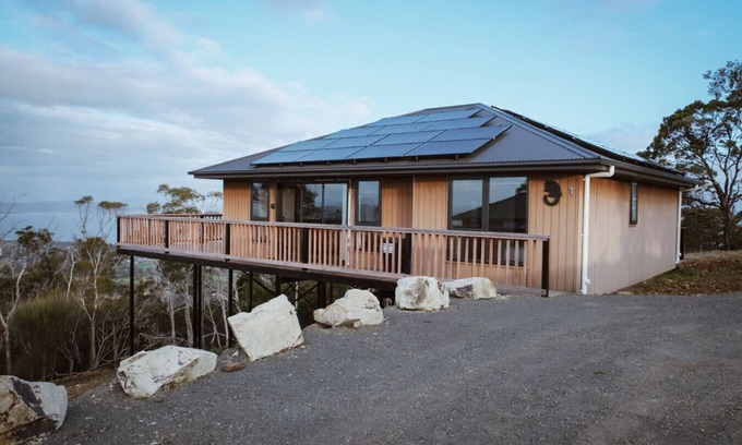 Mount Rumney House | 1 Seaviews Possum Mt Rumney Escapes