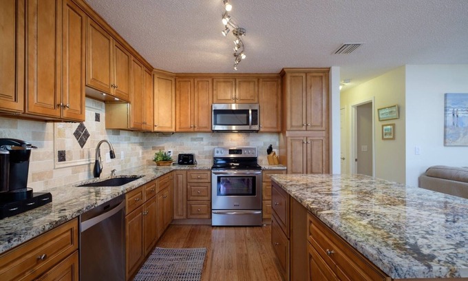 Holmes Beach Villa | 1 Step Closer 2 Bedroom Villa by RedAwning