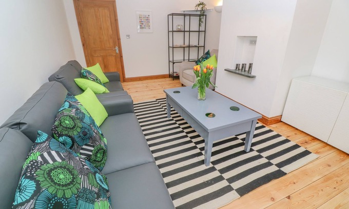 St. Buryan Cottage | 1 THE BRAMBLES, pet friendly, with a garden in St Buryan