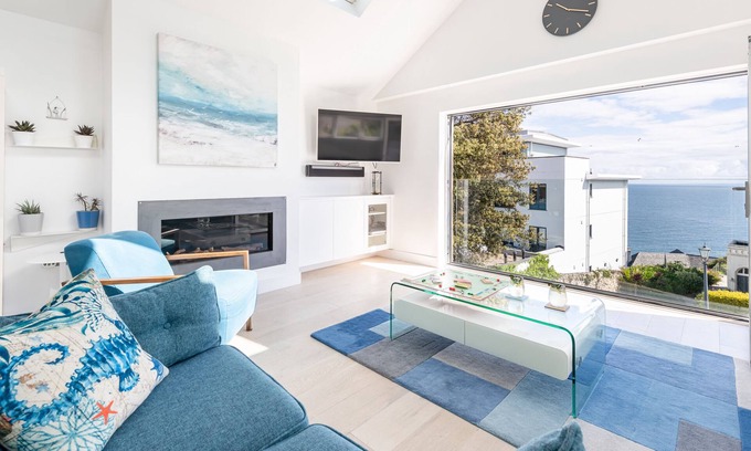 St Ives Apartment | 1 The Coach House, St Ives