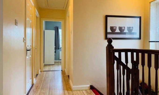 Sligo House | 10 beechwood court self catering home