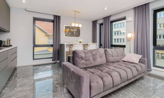Srodmiescie Apartment | 10 Lutego 18A | Luxury Apartment | Parking |Gdynia