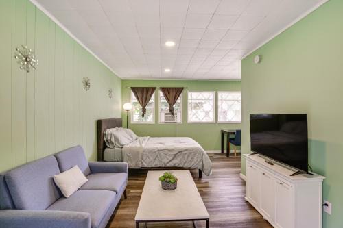 Paradise Hills Apartment | 10 Mi to Dtwn Cozy Couples Getaway in San Diego
