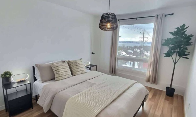 Quartier 5-4 Apartment | 10 min Centre Ville 2CH