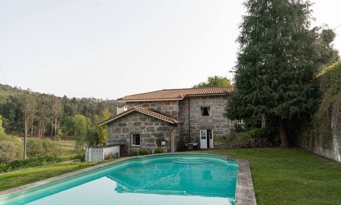 Cruz Cottage | 10% minimum stay 1 week in July/August 2019Quinta de Pindela for 6 people