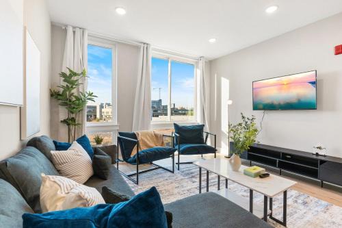 Northern Liberties Apartment | 10 mins to Center City, Sleeps 6, With Rooftop Views!